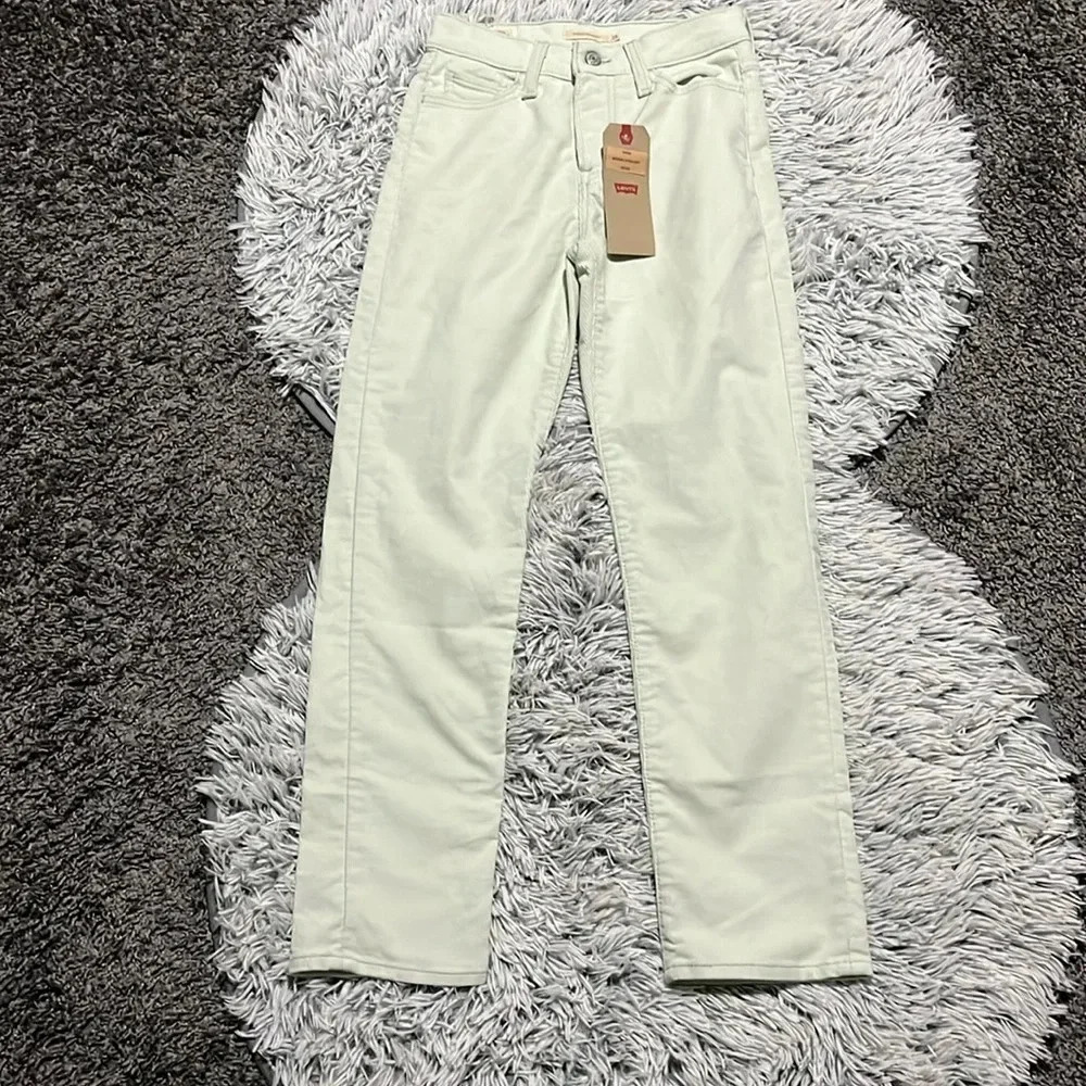New! Levi’s Wedgie Straight Pants Size 25